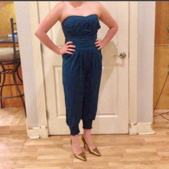 Pants - NWT Sexy Cuffed Ankle Strapless Teal Romper